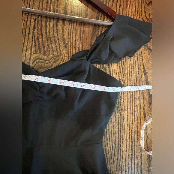 Lulus Black Flutter Sleeve Midi Dress Size S - Picture 6 of 6